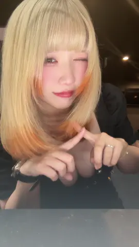 どっち？？？#岡山 #03 #ガールズバー 