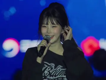 メンバー全員がビジュアル担当とはこうゆうことです。                       #fromis_9 #프로미스나인 #kpop #fyp #おすすめ 