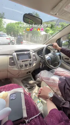 Abaya X BHS with U akhirnya kesampean🥹✨ #abayatrend #abayabhs #bhs #sarungbhs #abayastyle 