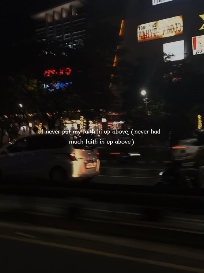 November N nya apa?? • • #dangerline #avengedsevenfold #november #lyrics_songs #4you 