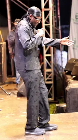 Cheza na malaika 💃🏽🕺🏽.. Grab your ticket now and vibe with the King 👑🎶#foryoupage #PrinceIndah #TimelessAnthem #KenyanMusic#followers@Prince Indah, OGW 