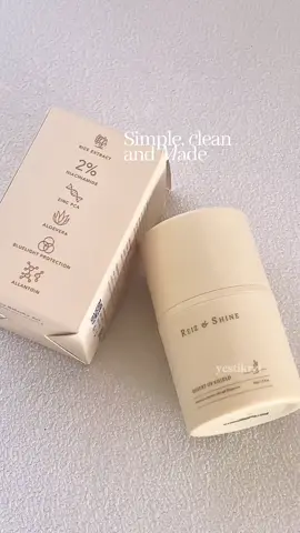 Sunscreen yang ringan, no whitecast, hasilnya natural glow 🌿 Beneran enak dipakai tiap hari — Reiz & Shine Desert UV Shield ☀️ #reizandshine #desertuvshield #sunscreenaesthetic #sunscreenrecommended #sunscreenindonesia      
