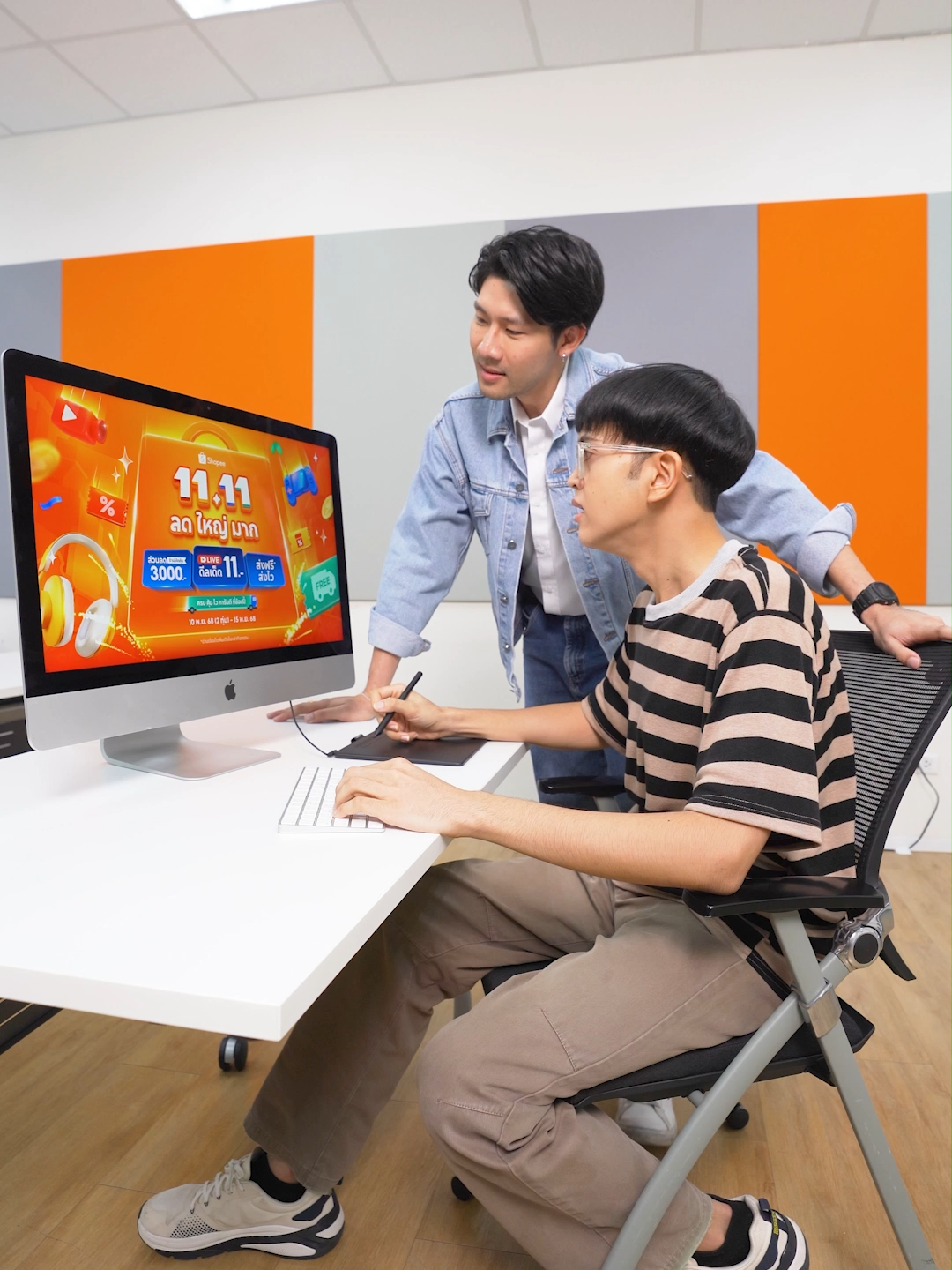 Shopee 11.11 ลด ใหญ่ มาก🔥 ส่วนลดร้านโค้ดคุ้ม 30% 💥 ดีลเด็ด 11.- ทั้งวัน ในช้อปปี้ไลฟ์ 🎟️ ส่วนลด ร้านโค้ดคุ้มสูงสุด 3,000.- 🚚 ส่งฟรี* ส่งไว 📌พร้อมช้อป 10 พ.ย. (สองทุ่ม) - 15 พ.ย. 68 นี้ เท่านั้น ครบ คุ้ม ไว การันตี ซื้อเลยที่ช้อปปี้ 🧡 #ShopeeTH #Shopee11ลดใหญ่มาก #ครบคุ้มไวการันตีที่ช้อปปี้ *อ่านเพิ่มเติมในหน้าเงื่อนไขการใช้โค้ด