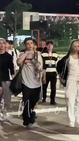 ✧̣̥̇⿻ﾟ𝔉𝔢𝔩𝔦𝔵𓂃𓈒𓐍 #felix  #フィリックス  #ピリちゃん  #hyunjin  #straykids       