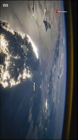 look at this view friend 😊#ISS #space5600 #foryou #foryoupage #usa 