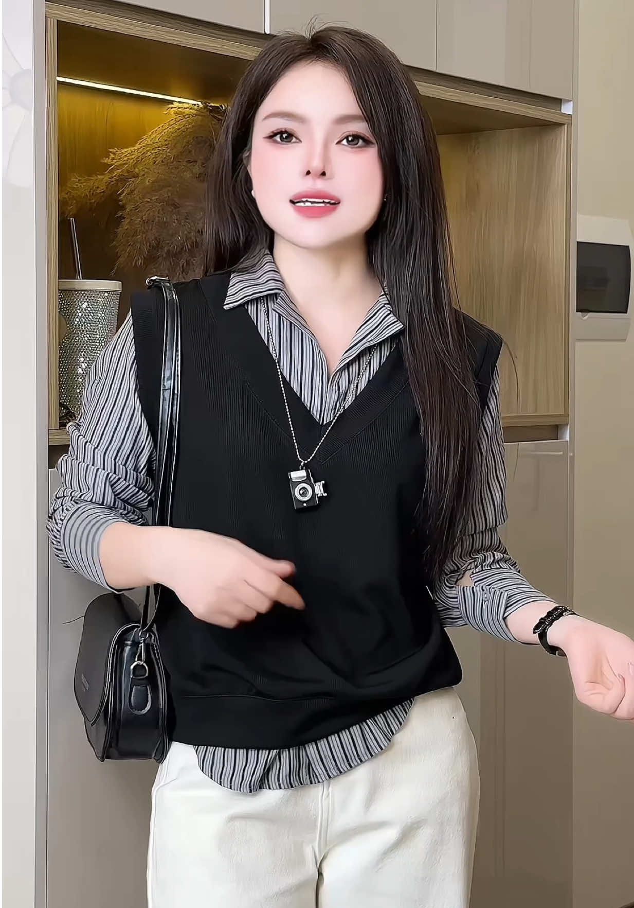 Áo thun tăm  cổ sơ mi kẻ dài tay hàng qc   đẹp hàng cao cấp diện xinh xỉu, nó xinh lắm luôn Ý mà giá rẻ như này bảo sao mà  hot #aolennu #aodetkim #aodetkimnu  #aolenquangchau #somi