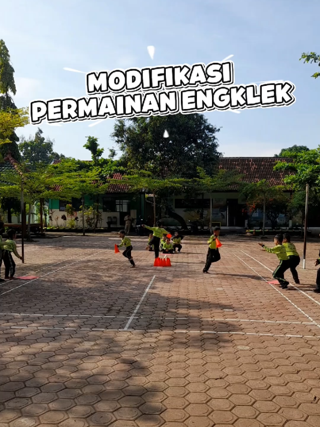 Modifikasi permainan tradisional engklek  #permainanseru #pjok #pjoksd #fyp #viral 