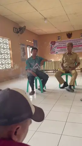 KORUPTOR 5 tahun DANA PBB TIDAK DI SETOR KAN, WARGA KERTIJAYAN GERUDUK BALAIDESA #pekalongan  #kpk  #prabowo  #fyp  #indonesia🇮🇩 