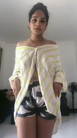 Yeeeeeeh💋 #viralvideo #like  #viraltiktok  #sweetgirl☘️☘️ 