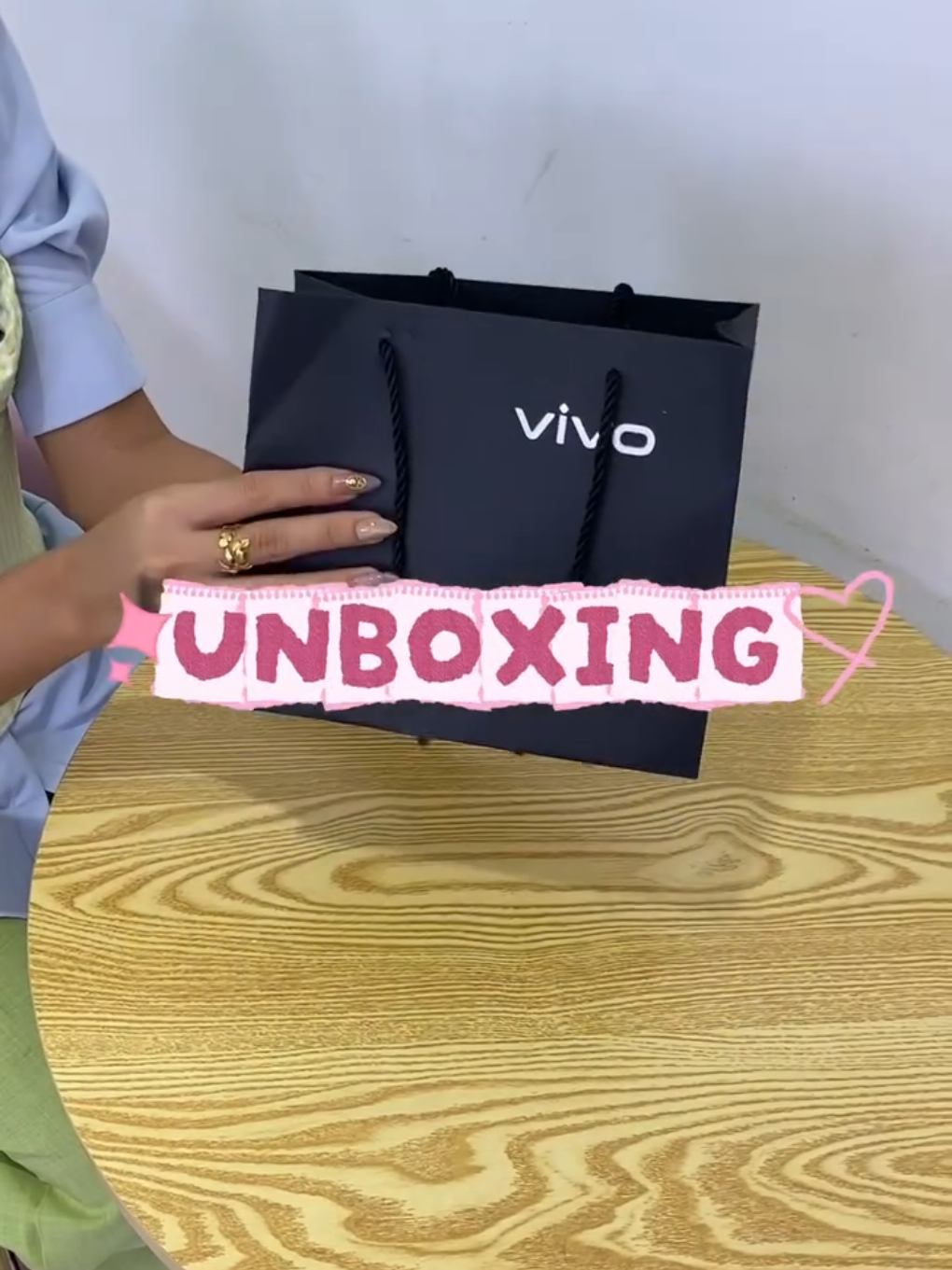 Daw boarding house man to ya?? Pre order now and avail an overall ₱1500 discount until october 30,2025! 📱 Visit your nearest vivo stores and pre-order your vivo V60 Lite now!💙 #vivoV60Lite #ilovev60Lite #vivoweWOW #vivoV60LiteNonstopFun #vivoV60LitePopPinkPhone