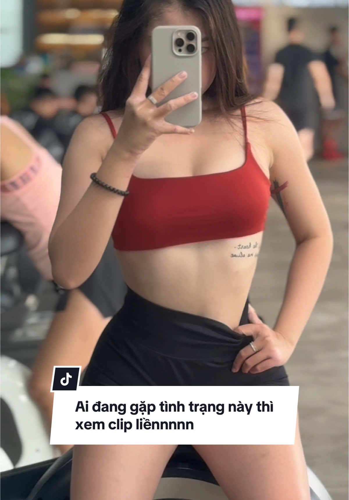 Ai đang gặp tình trạng da dễ kích ứng, mụn lưng thì tham khảo liền nhennn 🥰🥰🥰 #xh #fyp #beautiskin #bodyscrub #coffee 