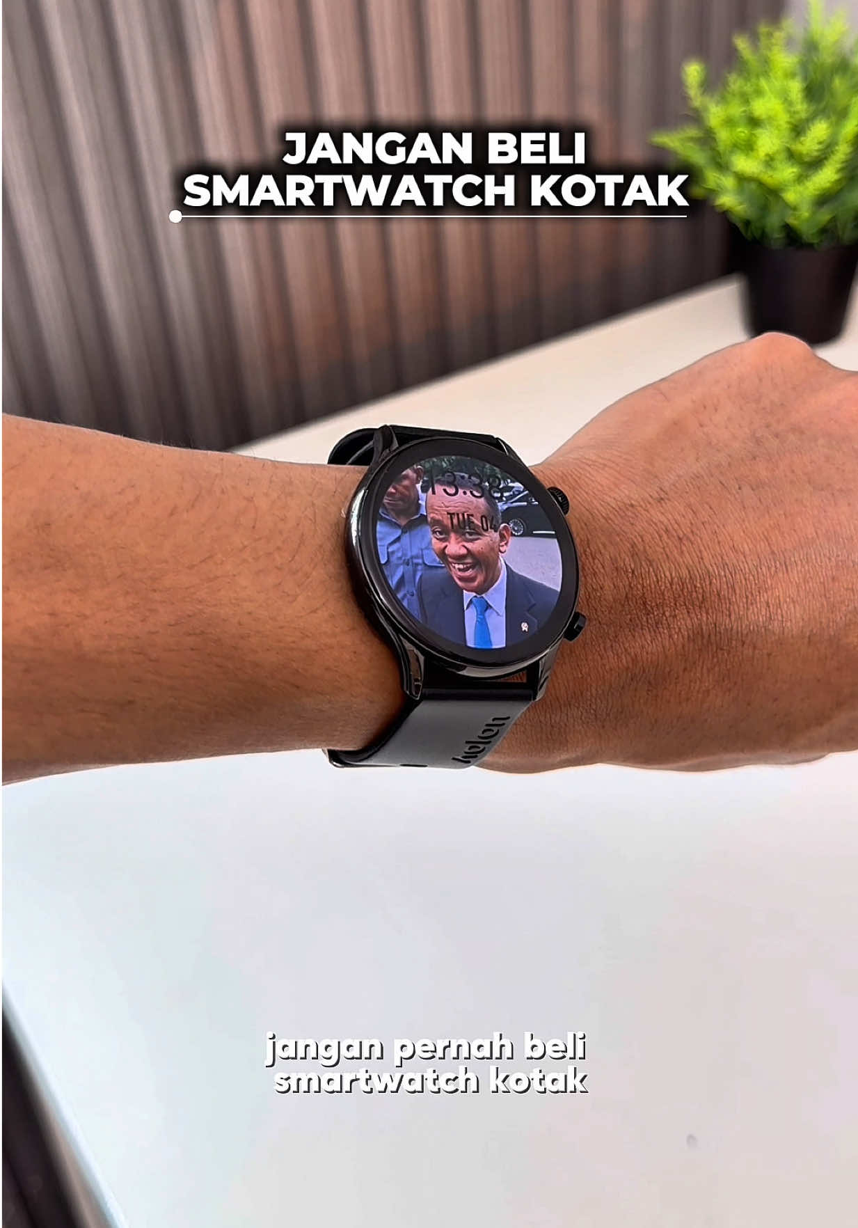 Jangan beli smartwatch kotak, kalau kamu sukanya smartwatch bulet, apalagi yang tangannya kurus, lebih proper pake jam tangan bulet yg ramping kek Smartwatch Aolon Watch GTR3 ini. 😍 #smartwatch #smartwatchmurah #smartwatchstrava #smartwatchaolon #smartwatchviral 