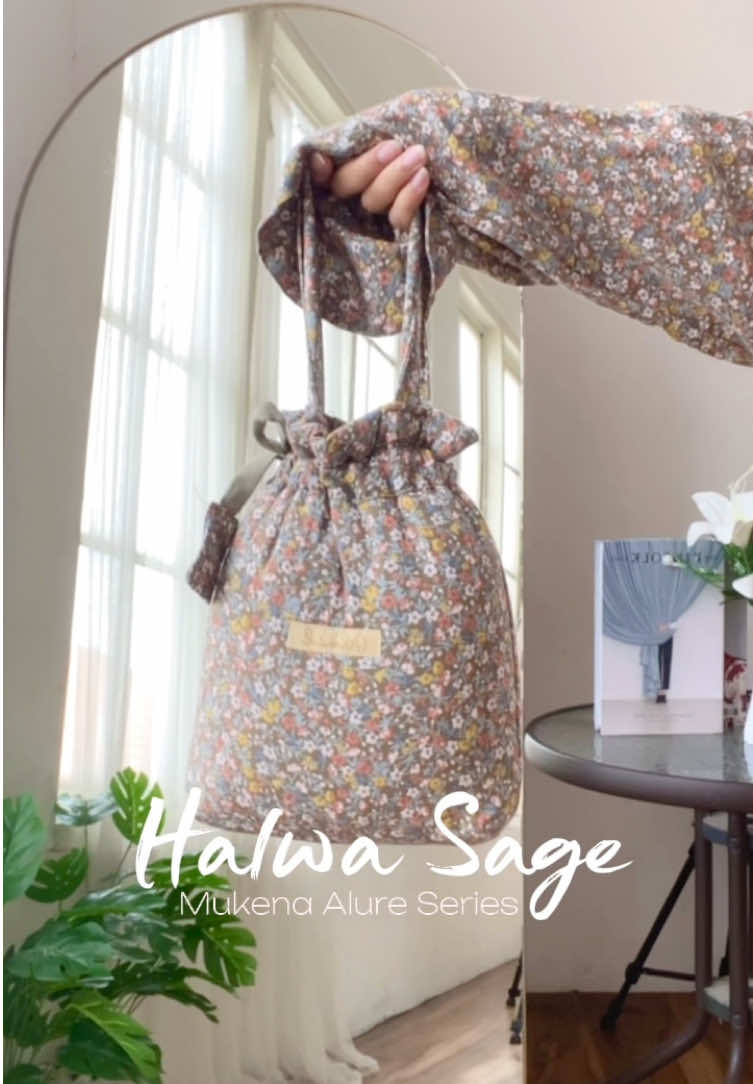 Mukena Potongan Berlengan Alure Series Halwa Sage🤍✨ Mukena best seller nih karena bahannya adem dan motifnya cantik🥰 Shop Now🛍️🛒 #fyp #foryoupage #mukena #mukenamurah #bestseller 