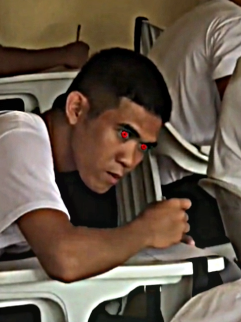 itachi IRL🤣🤣 #viraltiktok #viralvideo #itachi #fyp #_alphakapogi 