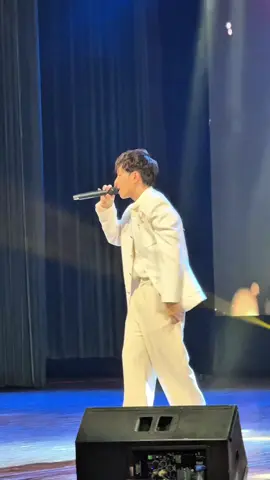 Em Vũ hát Hông về tình iu tại FMT anh Nhã 💙 #khoivu #beesmeeting #khoivuatsh #hongvetinhiu