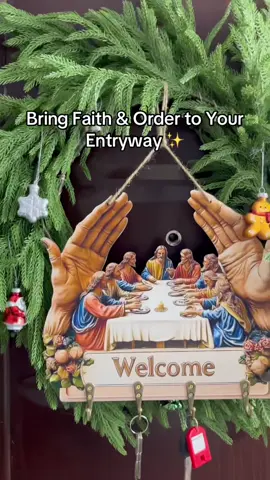 A 2D flat Jesus & Disciples key holder — keeps your keys organized and your home blessed every day. 🙏#faithdecor #christiandecor #homedecor #keyholder #entrywaydecor      