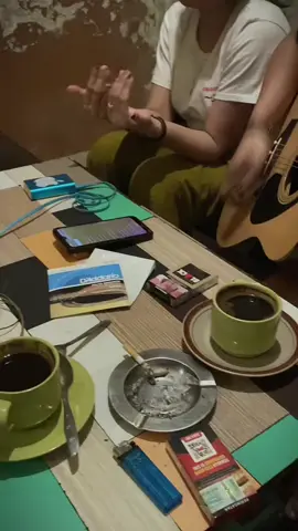 Yg pengen pake aksesoris samaan bisa cek kerkun/showcase manteman🙏🏻🥰 #kenanglahaku #nostalgia90an #coversong #tongkrongan #fyp 