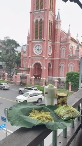 Một chút thu giữa lòng Sài Gòn😘#xuhuong #viral #muathu #saigon #saigondidau 