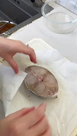 Loại này xài thích chị em ạ. Khăn giấy thấm thực phẩm an toàn lành tính KRCLEAN thấm hút nước, lau đa năng, thấm thịt cá #giaythamthucpham #khangiaythamthucpham #giaythamdau #khangiaythamdau #krclean 