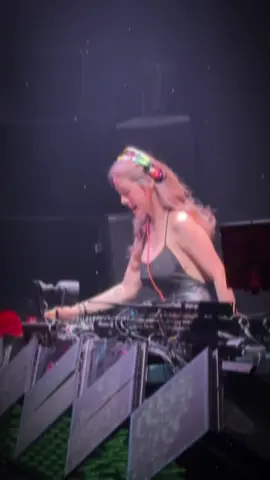 Có ai nhận ra idol này là ai không ✨#dj #music #vinahouse #vietmix #jessica 