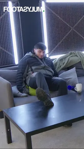 it’s tradition at this point @Danny Aarons 🤝 Watch Locked In S6 on the Footasylum YT channel RN and use code lockedin20 for 20% off in app #footasylum #lockedin #fyp 