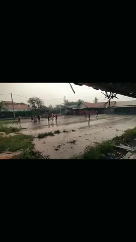 pernah dimomen itu 🥲🥲🥲 #vibesold #fyppppppppppppppppppppppp #anaktahun90an #viral #fypシ゚ 