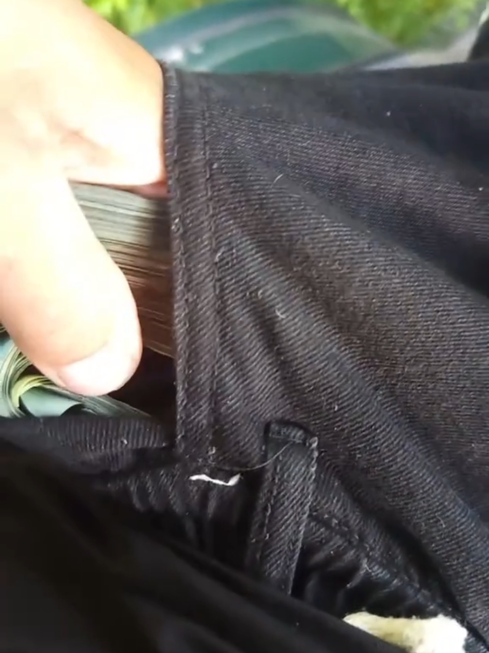 cũng hơi nhiều bác ạ 🤣