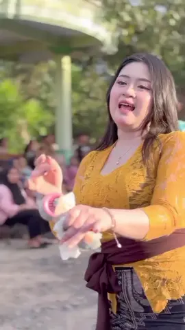 #BERGOYANG#DJ PUTRA JAYA #fypppppppppppppppppppppp 