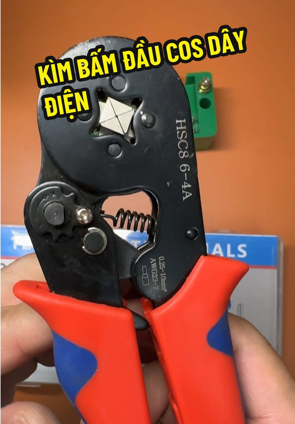 Kìm bấm đầu cos cho anh em thợ lành nghề. #suadien #suachuadien #kimkepdaucos #kimbamcos #boboreview 