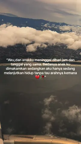Aku hidup Karena masih hidup💔 tungguin mima sampai kita bersama lagi ya nak .hamish sama Mak Yuli tungguin mima di surga nya Allah dlu yaa .nanti ajak Mak jemput mima jga ya nak yaaa . Kita kumpul sama sama lagi #anaksurgaku❤️🥀 #anaksurgayangslaludirindukan #alfatihahibukusyg🤲😇😘 