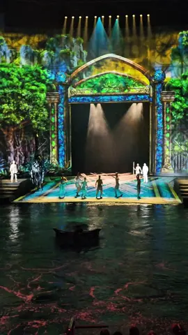 💫 Сегодня мы, где вода, свет и музыка превращаются в настоящее искусство! Легендарное Dancing Water Show в Макао — шоу, которое поражает с первой секунды! 🌊✨ #DancingWaterShow #Macau #CityOfDreams #MacauShow #MacauTravel                   