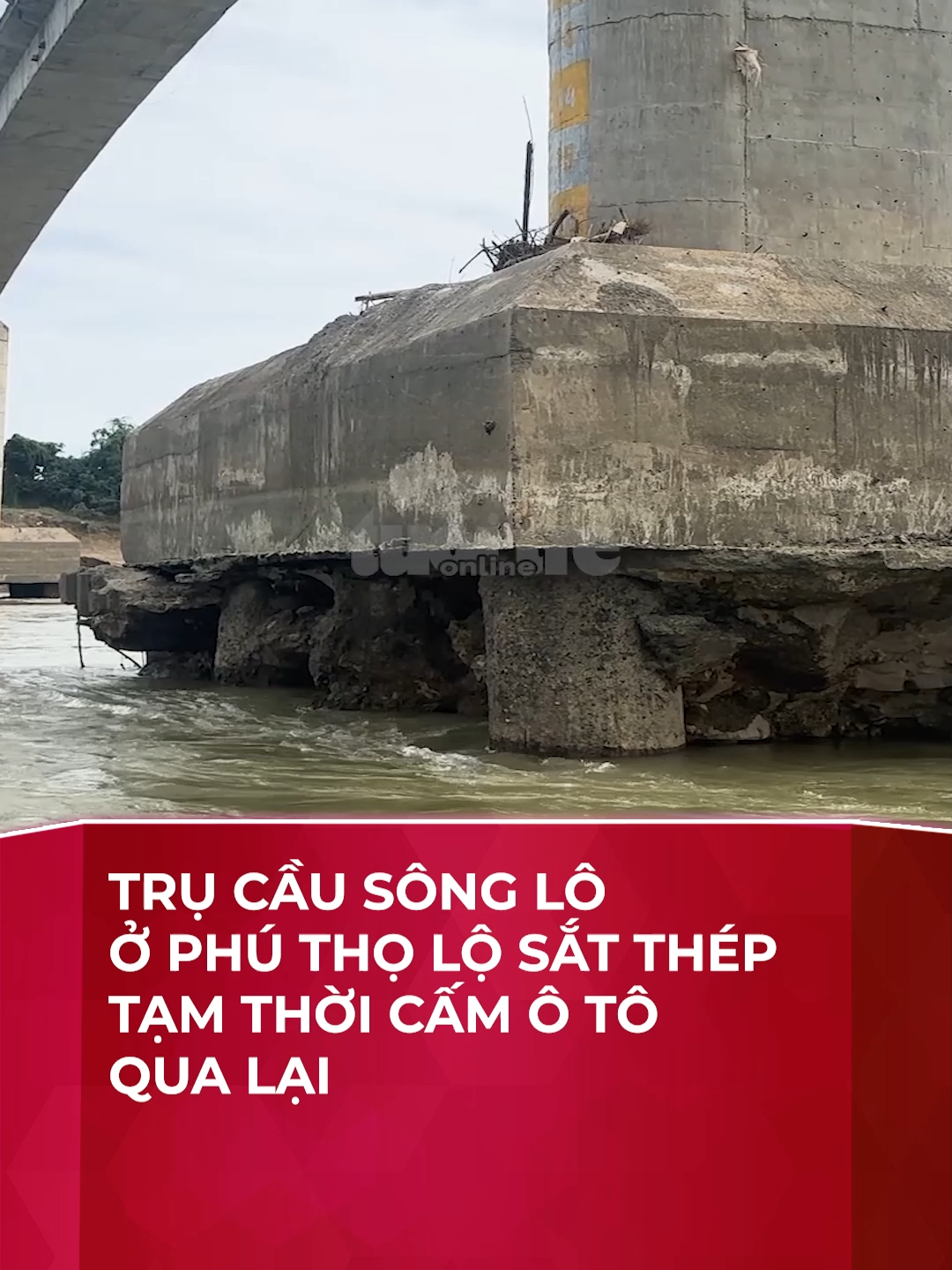 Trụ cầu sông Lô ở Phú Thọ lộ sắt thép, tạm thời cấm ô tô qua lại #tiktoknews #tiktoktuoitre