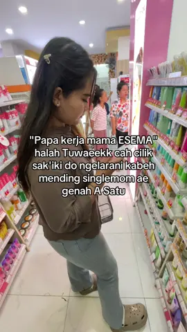 Wong tuwo di nggo yak yakan😢