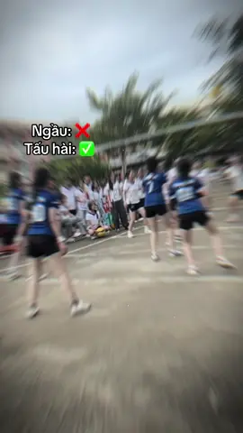 lâu lâu cũng có sơ suất chứ….