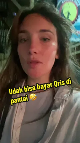 Udah gk perlu bawa cash lagi 🤣🤣 #fypindonesia #fypシ゚ #bule #bali #canggu 
