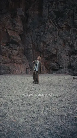 „Mauern aus Granit“ jetzt draußen 🖤 #traurigesongs #ness 