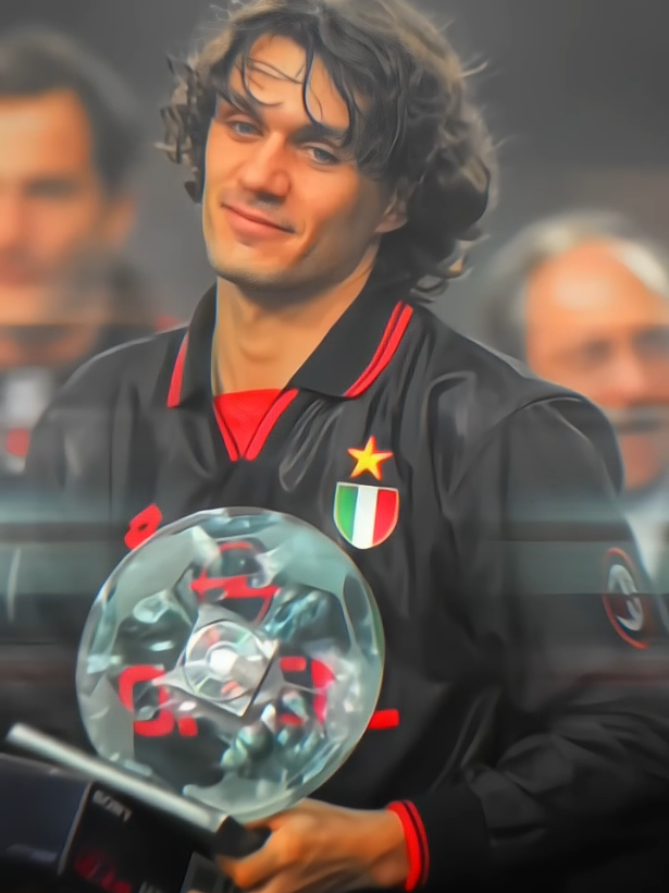 Paolo maldini 🔥 #maldini #acmilan #football #fypシ #creatorsearchinsight 