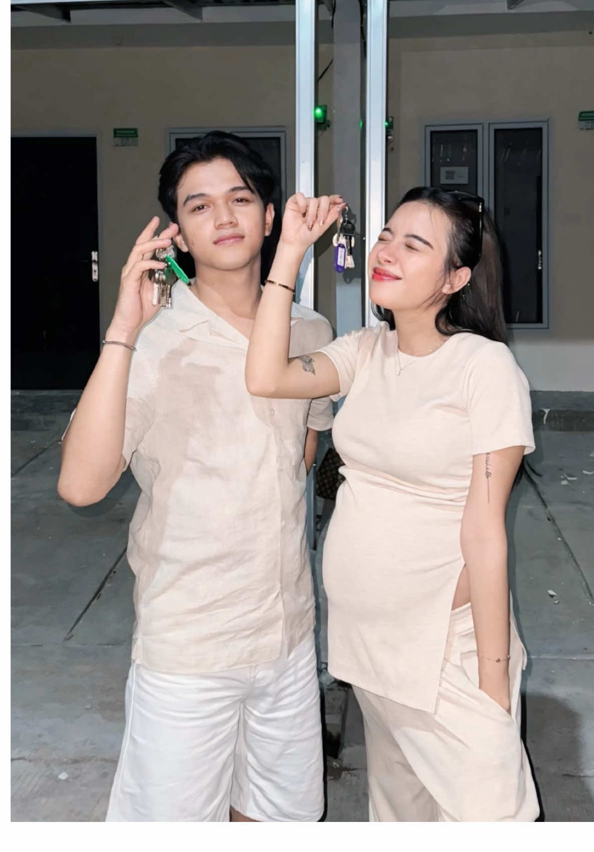 finally terima kuncii .. 20% rumah kita, 2 rumah nanti direnov jadi 1 😘 @Gasgus Property #lovedisel 