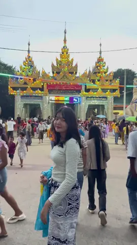 #CapCut ဒီနေ့မိုးရွာတာနဲ့ မီးပုံးလွှတ်တာတောင်မကြည့်လိုက်ရဘူး 😩#မီးပုံးပျံလွှတ်ပွဲ #ရွှေဘိုသူလေးပါရှင့်😊😍❤❤❤❤❤❤❤ #tiktokviral #viewsproblem 