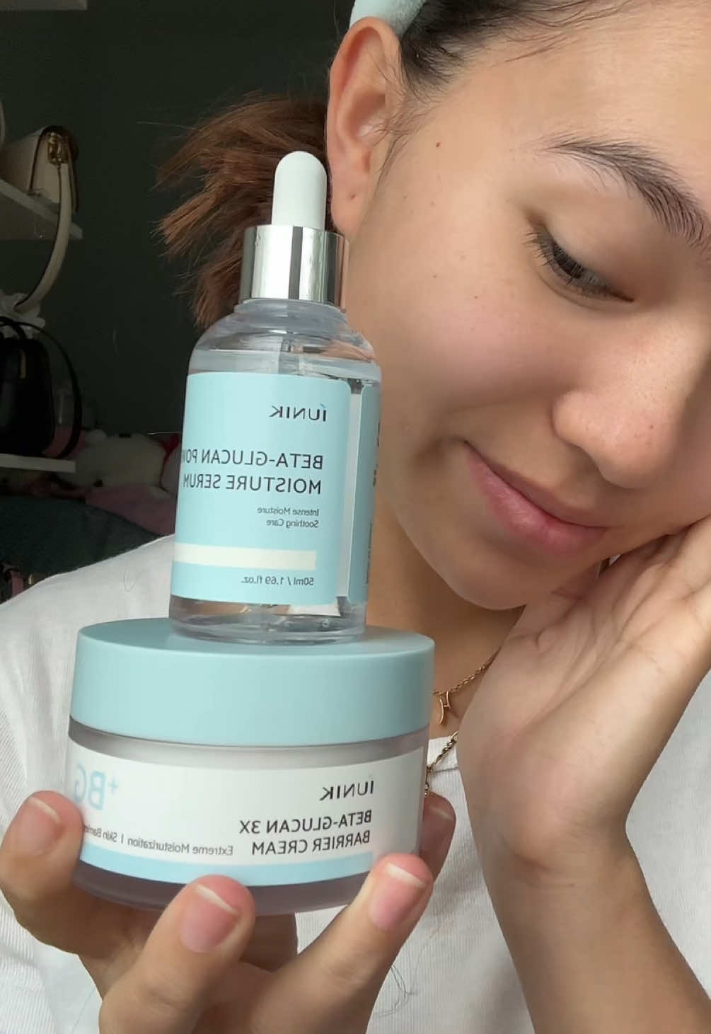 @IUNIK US the perfect duo for this cold dry skin season! ❄️🤍🫶🏼  #iunik #betaglucan #koreanskincare #viralskincare #BetaGlucanRoutine 