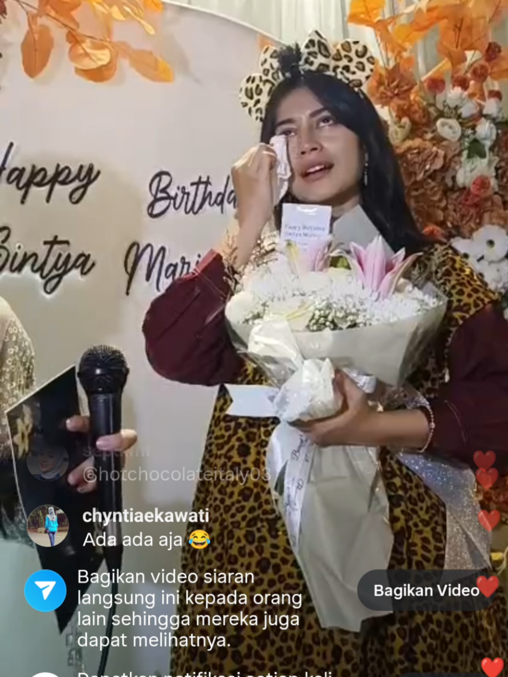 jangan nangis Neng @Sintya Marisca 🥹 #sintyamarisca  #barakallahfiiumrik  #happybirthday 