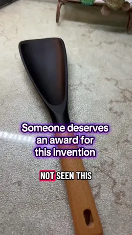 I dare you to try this! My new favorite kitchen utensil! A dream come true. #homecookingrecipe #easymealstomake #bigspoon #blackfridaydeals #spoonrest 