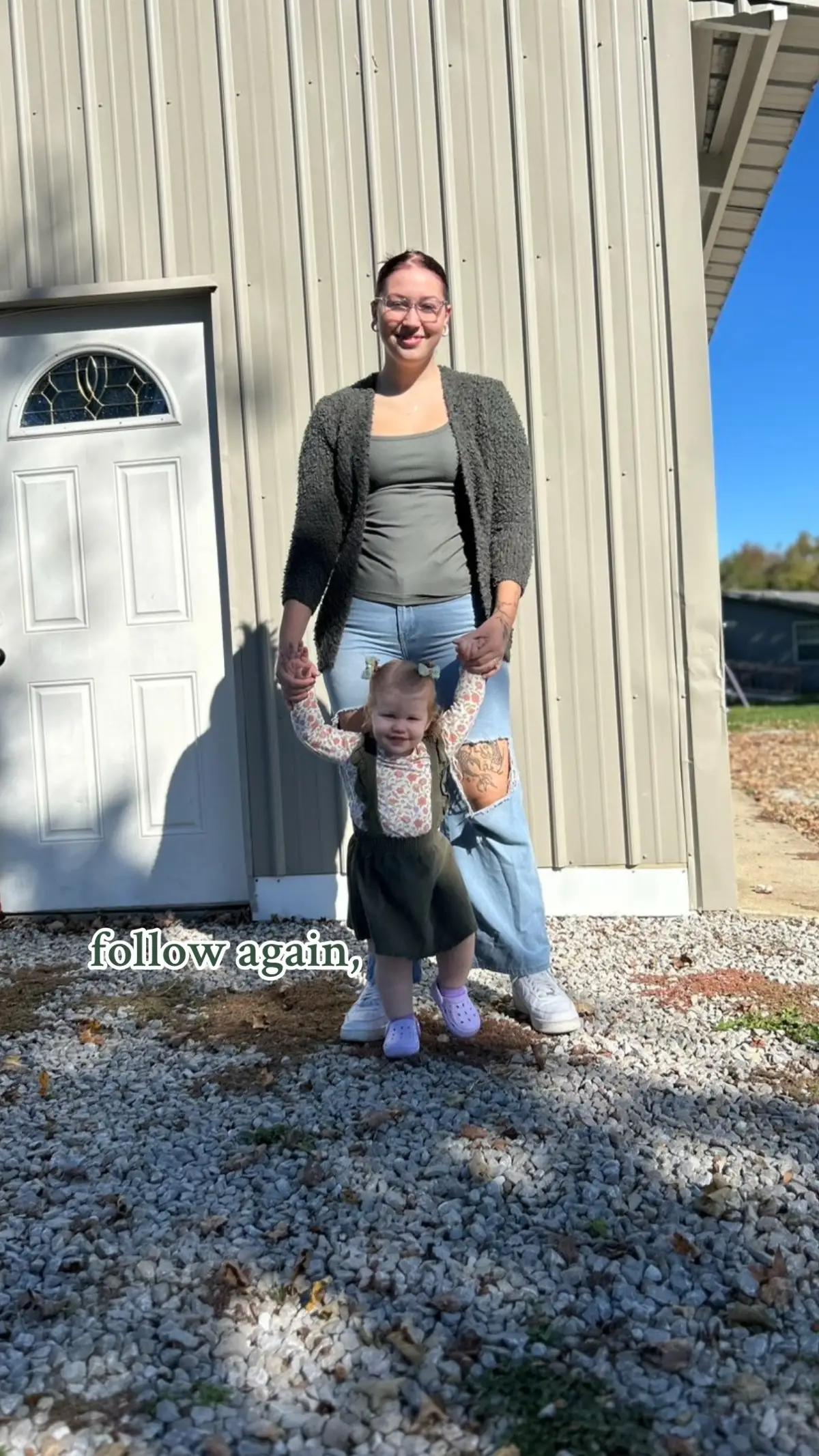 i cant believe you are 30lbs when you used to be 8lbs. i miss my tiny baby, shes getting so big so fast😭😭😭