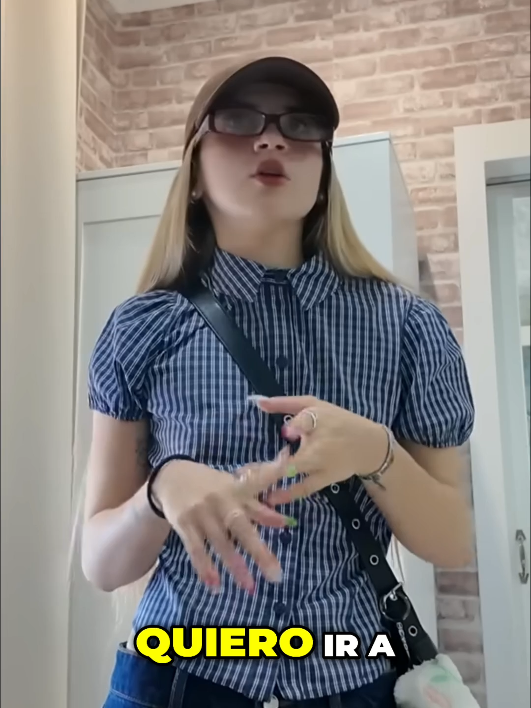 ¡Comprando Regalos Sin Espacio! ¡Aventura y Zapatillas!