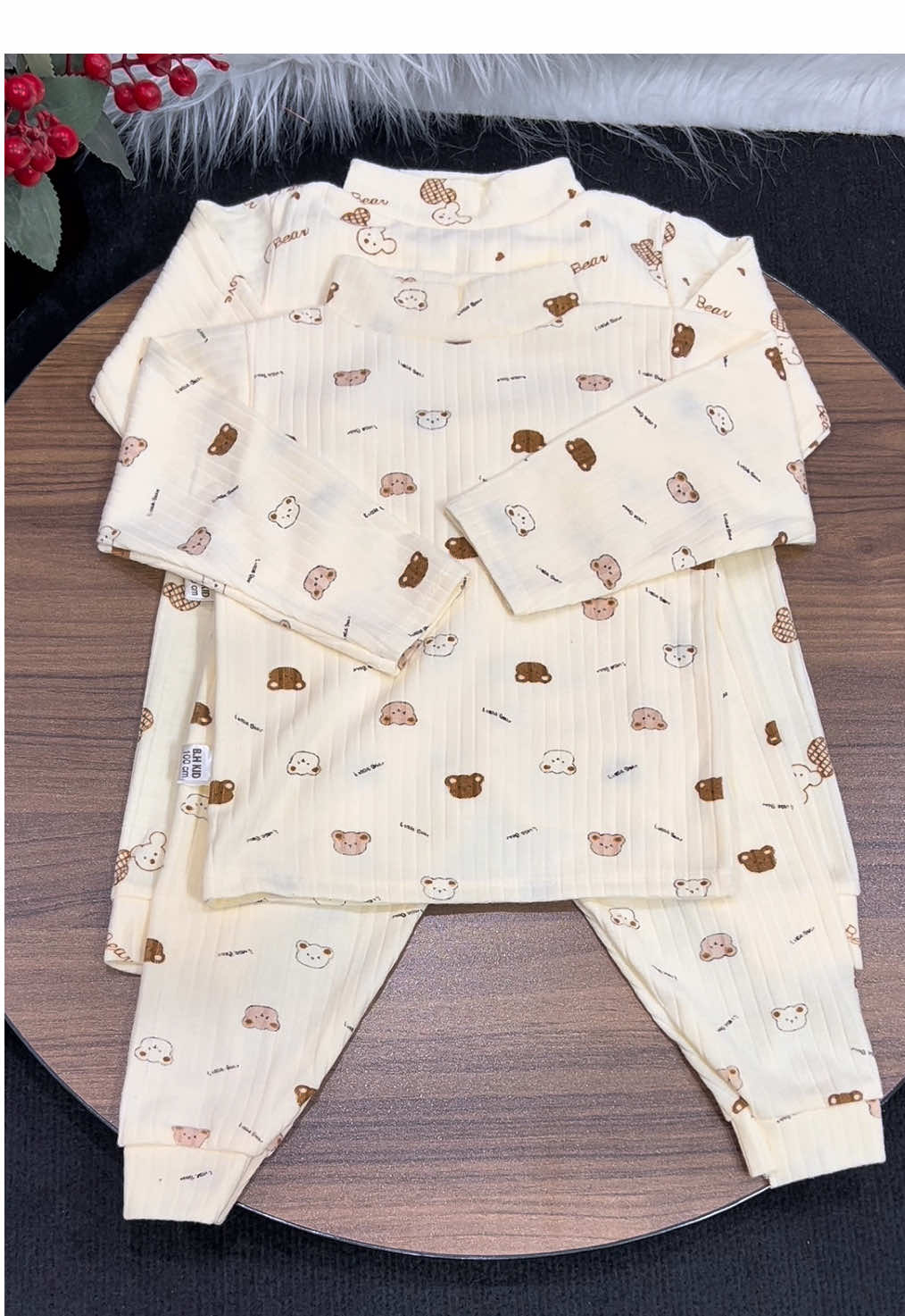 Set bộ xinh cho bé trai bé gái #quanaotreem #bodaitaychobe #bothudong  @Mẹ Ken-Kẹo 🐯🐱 