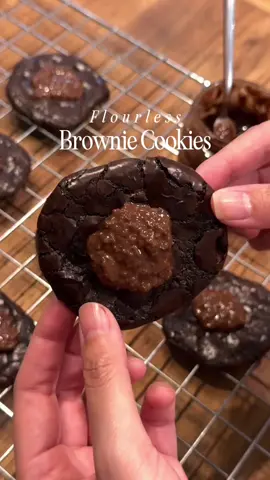 #paweenees #เนยถั่ว #เนยถั่วpaweenees #flourlesscookie 