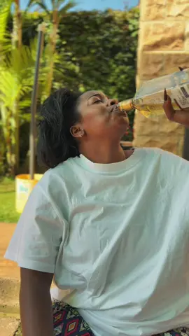 “I am A Mess” by Omhaly Kenyan 🇰🇪 Way  #kenyanactress #queenofexpression #kenyanactress #jackiematubia #Nairobi 