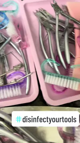 Always disinfect your tools after each client.  #fypp  #nailtools #Recuerdos 