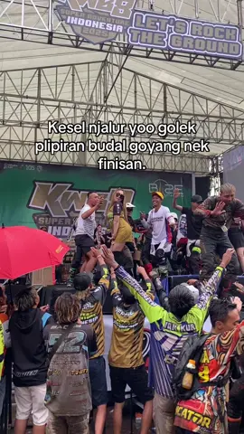 Jalur lek wes amoh diterusne ki nglarani tenan #wisatabatu #kwb8 #kwb8superadventure #trail #trabas 