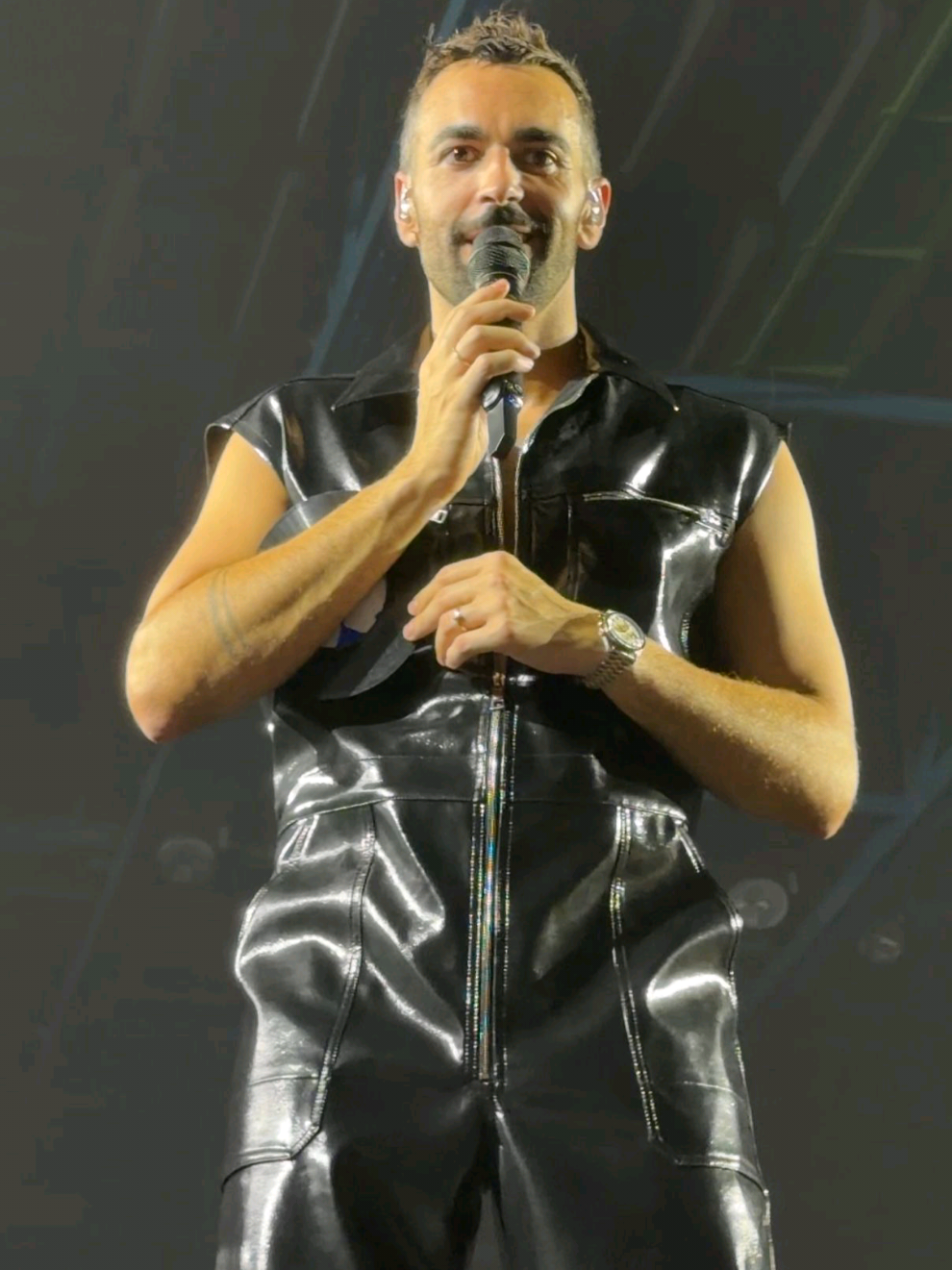 Per sempre grata. Grazie di aver condiviso con me questo momento. E per un qualche secondo, 